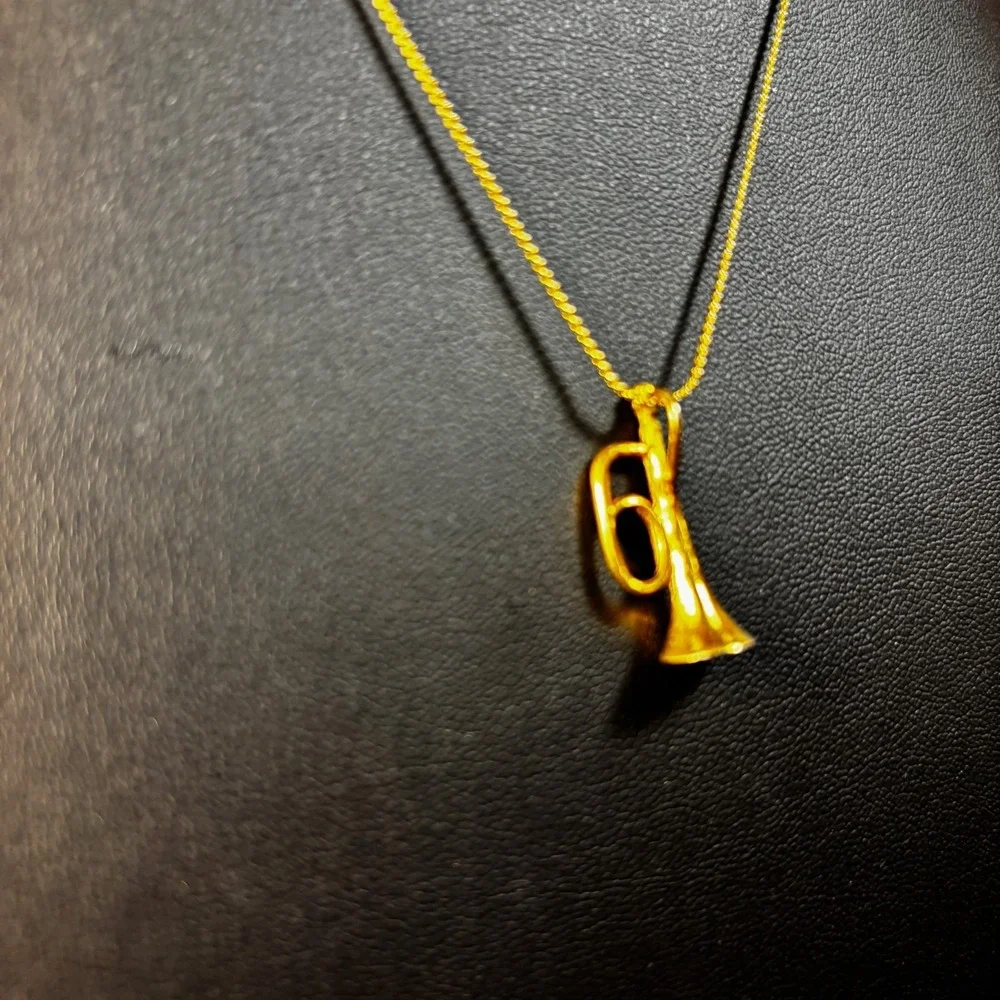 Pendant Necklace‎ Gold Tone Delicate Trumpet Charm Cute